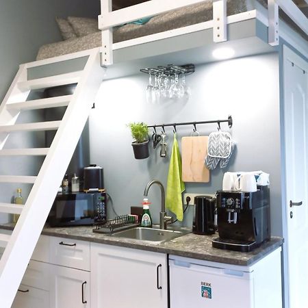 Tiny House, Kesk Loft Apartment ตาร์ตู ภายนอก รูปภาพ